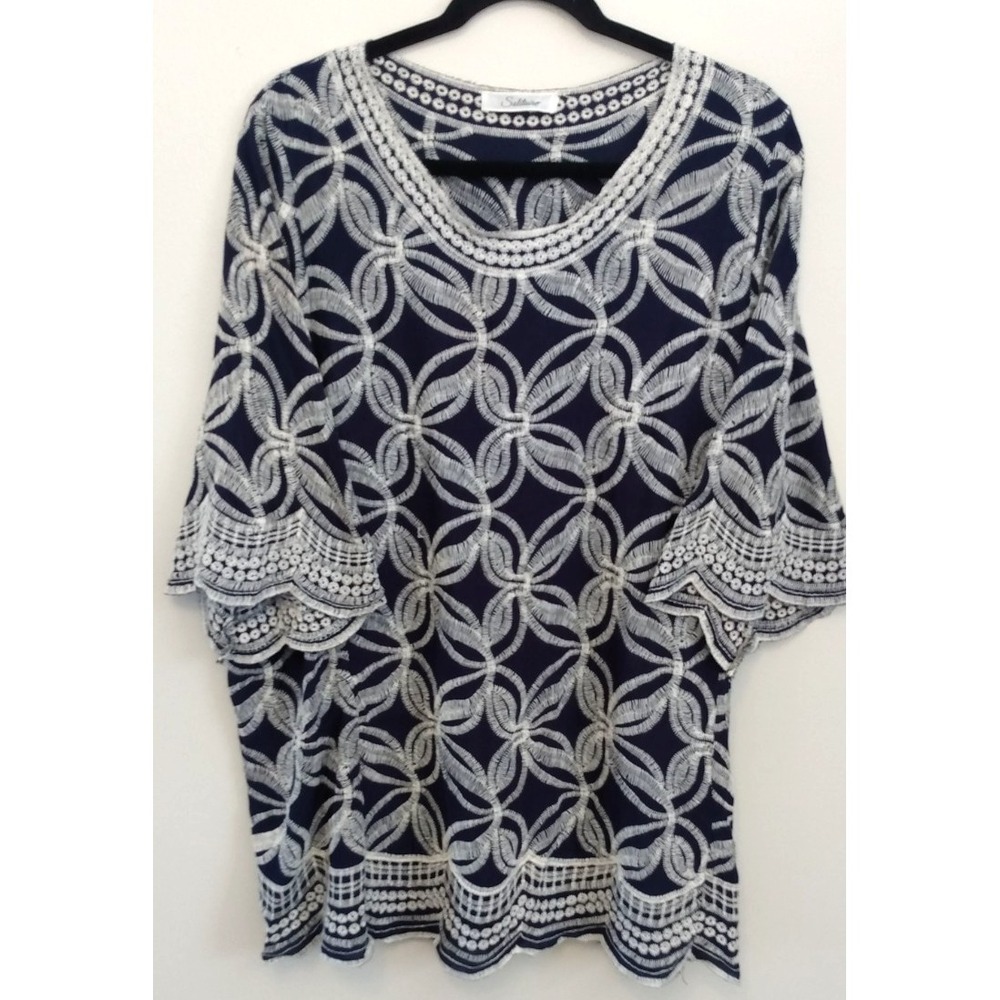 SOLITAIRE Embroidered Tunic BOHO Navy Blue & Ivory Scalloped Hem Relaxed Airy